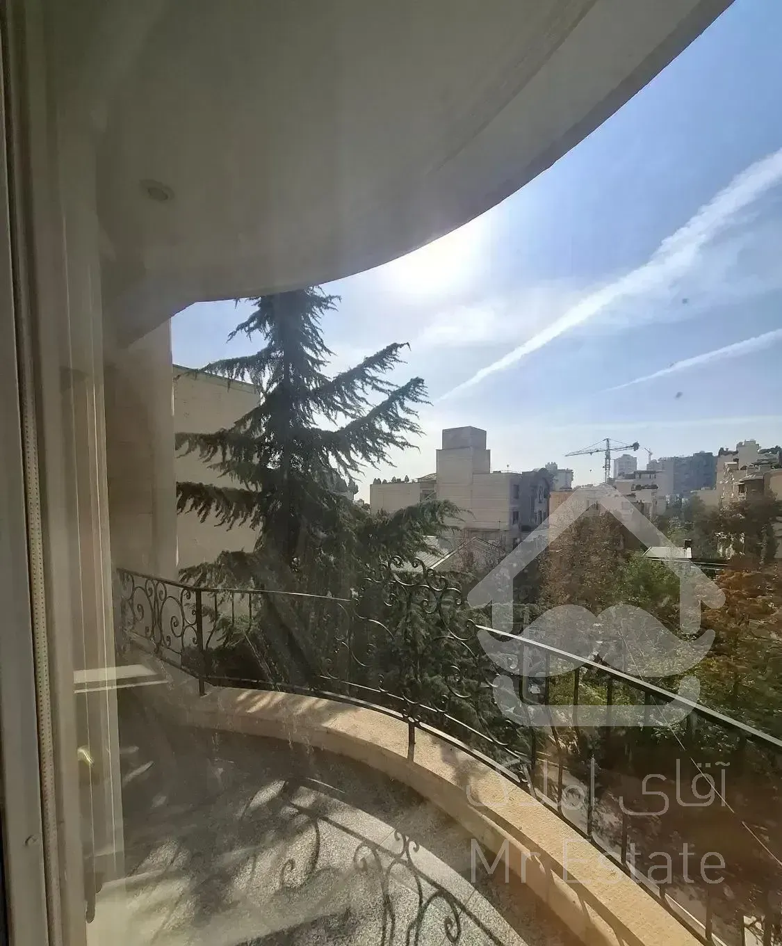 زعفرانیه ۳۰۰ متر تک واحدی ۱۵۰ متر تراس قابل چیدمان