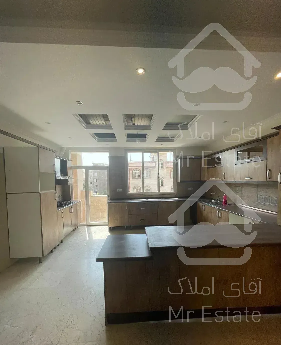 مجیدیه شمالی ۱۱۰متر   تراس قابل چیدمان