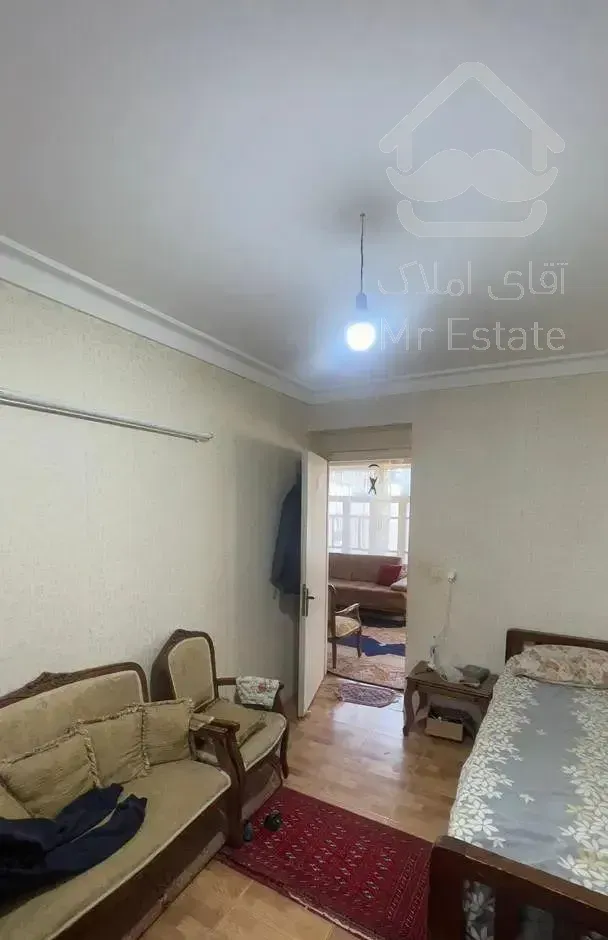 منزل دربست حیاط دار ۹۵ متر حمزه کلا