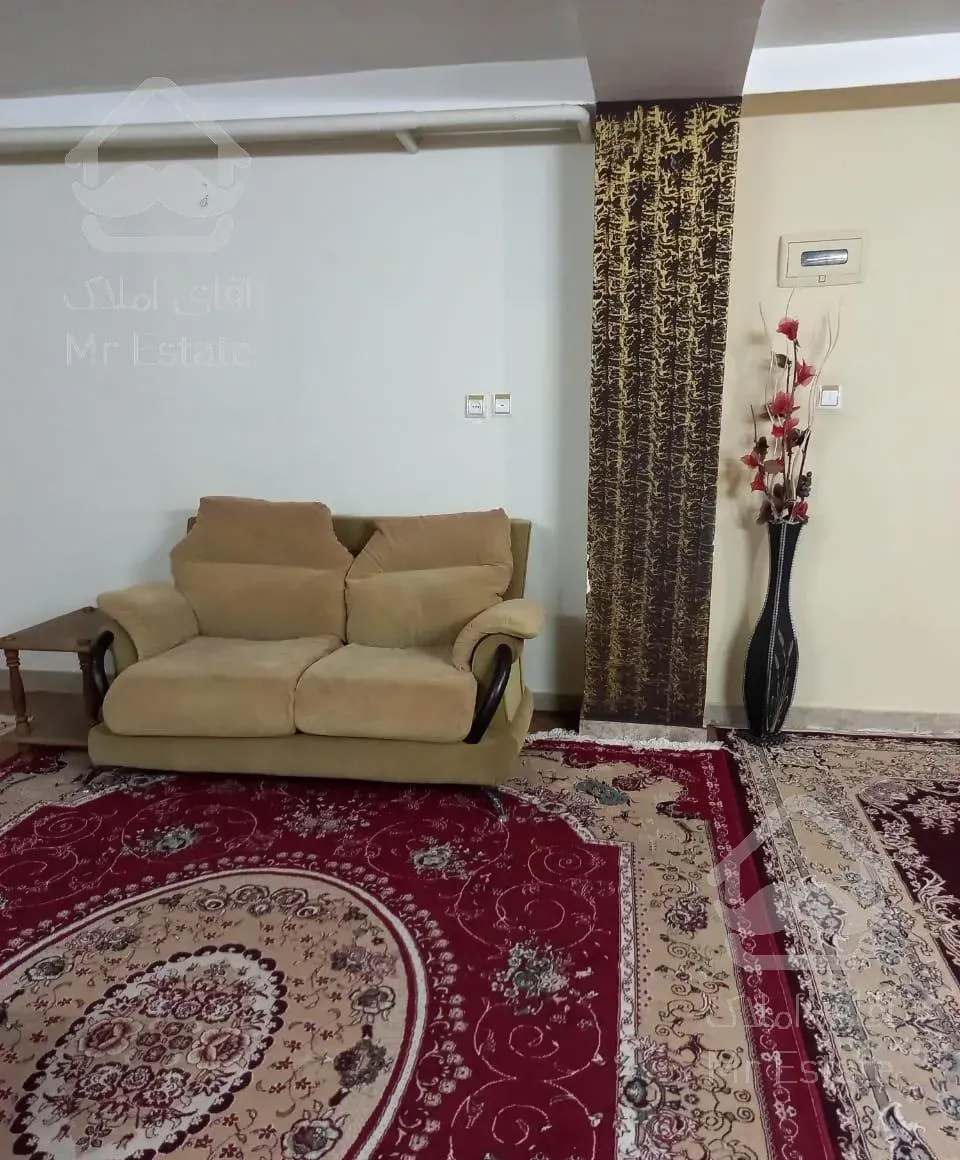 خانه بزرگ در بالا شهر آمل و مخصوص مسافران عید