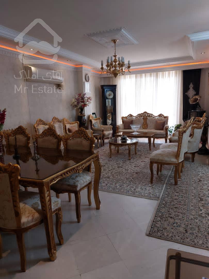 ۹۰ متر فردوس غرب ۵ ساله فول آلبوم