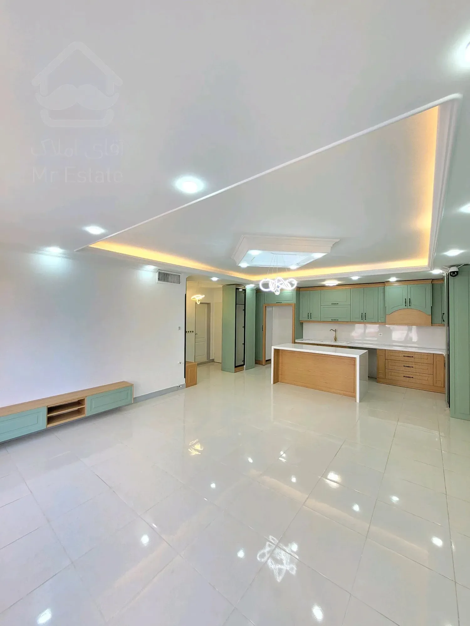 ۸۱متر/سند تک برگ/۲۰متر حیات خلوت/سرمایه گزاری