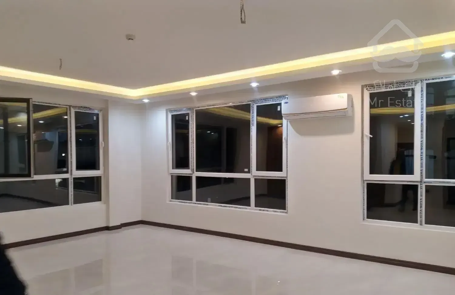 ۱۳۰ متری / نوزده بهمن / تخلیه فوری