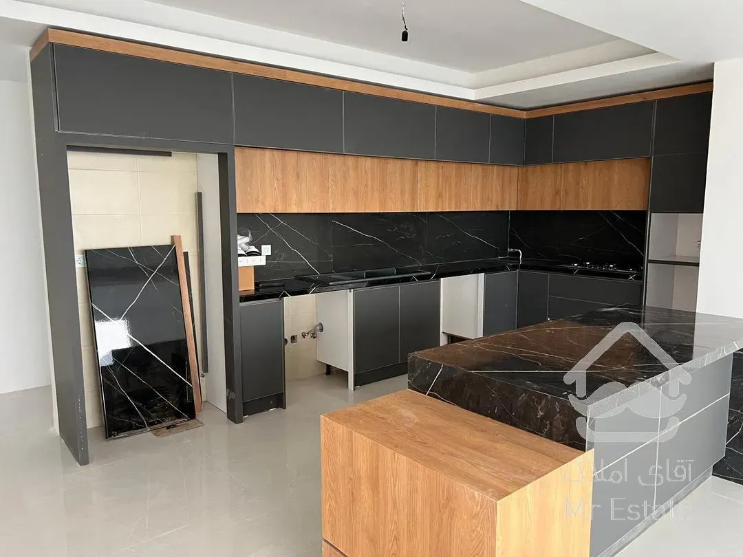 ۱۶۰متر  برج کاج