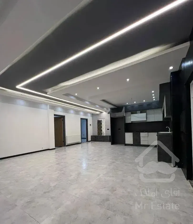 ویلا باغ استخردار 300 متری شهرکی سندتک‌برگ