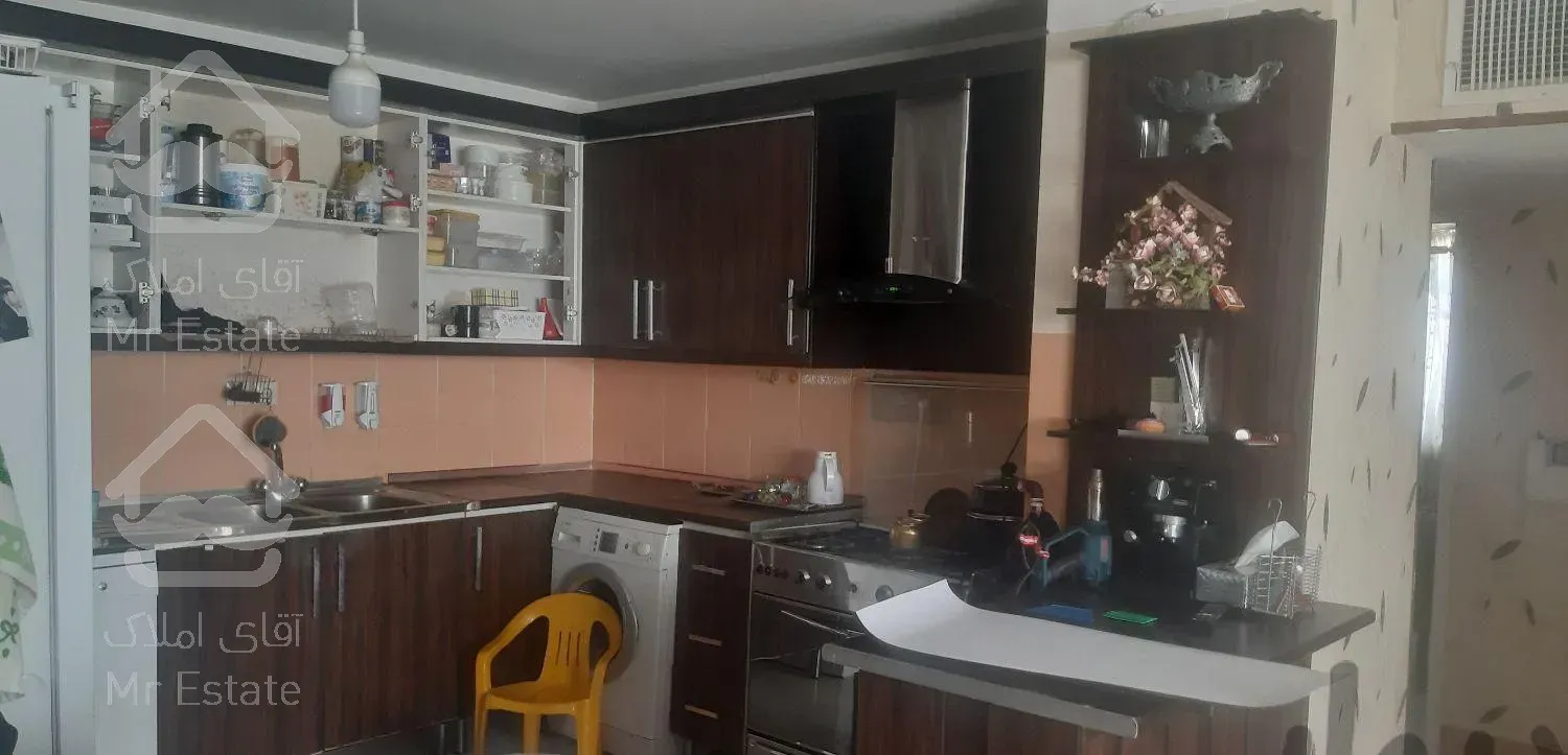 نصب برچسب کابینت