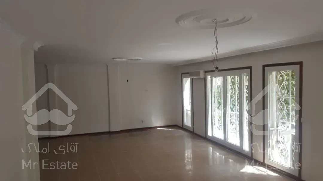 اجاره و رهن آپارتمان باغ فردوس 230  متر اکازيون