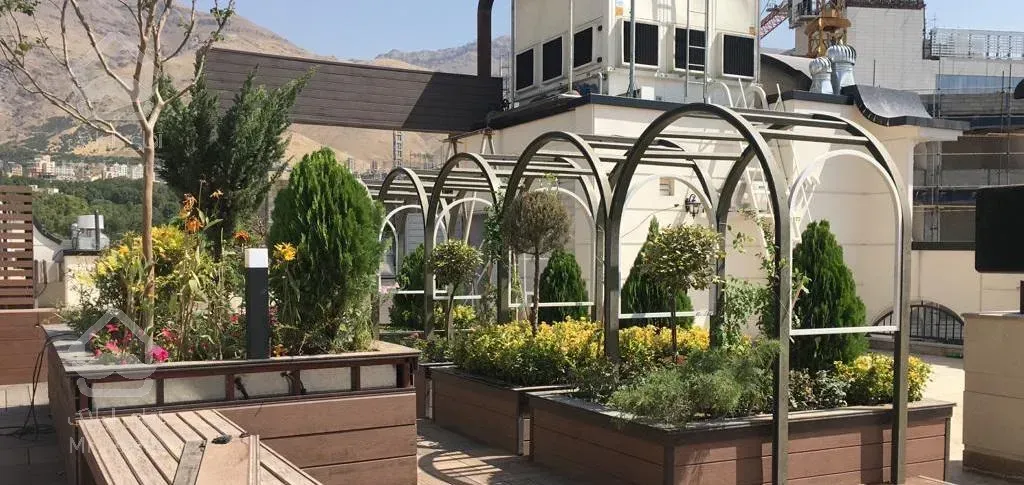 خرید و فروش آپارتمان مسکونی 220 متری فرمانیه شرقی