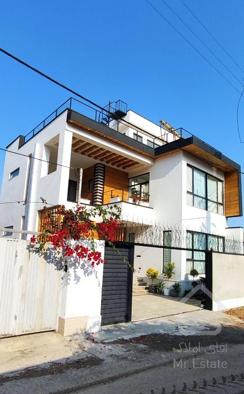 ویلای مدرن در ونوش