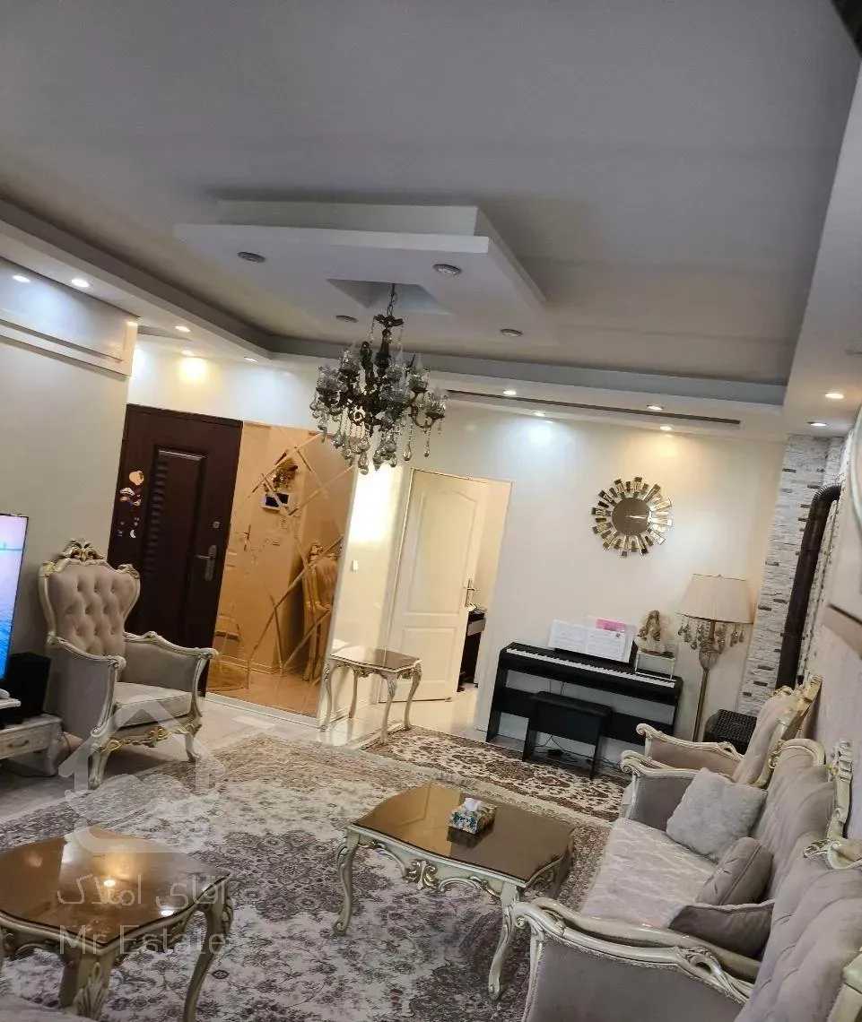 فروش آپارتمان ۷۵ متری ۲ خوابه طبقه ۴ در شمیران‌نو