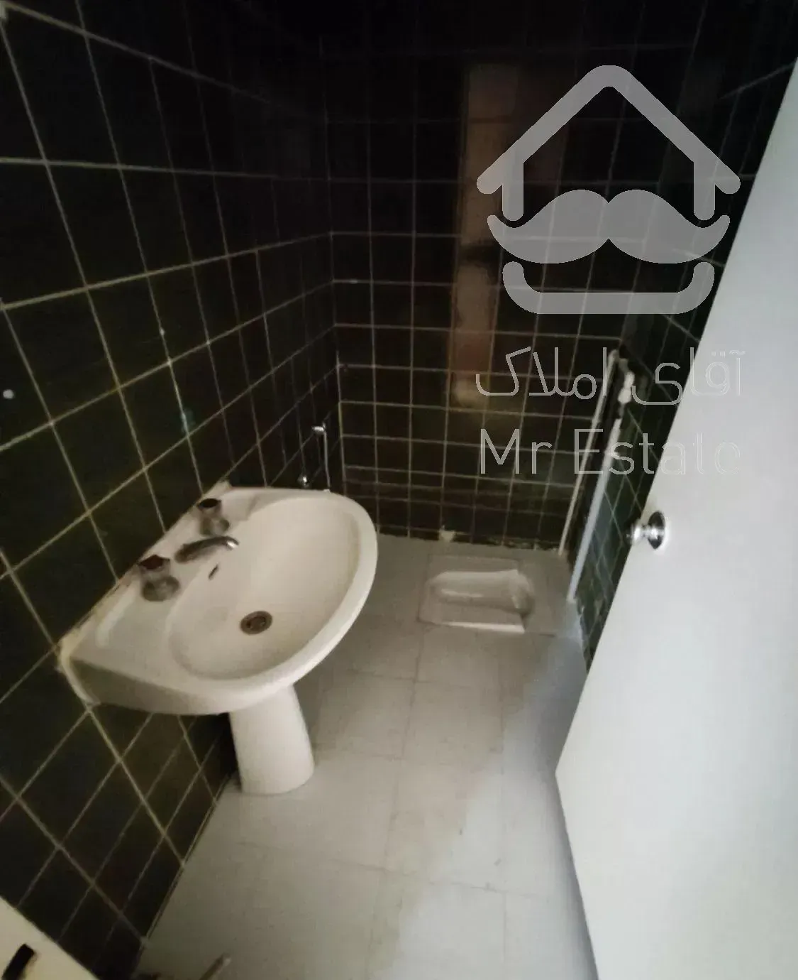 رهن کامل/۳خوابه/تراس دار