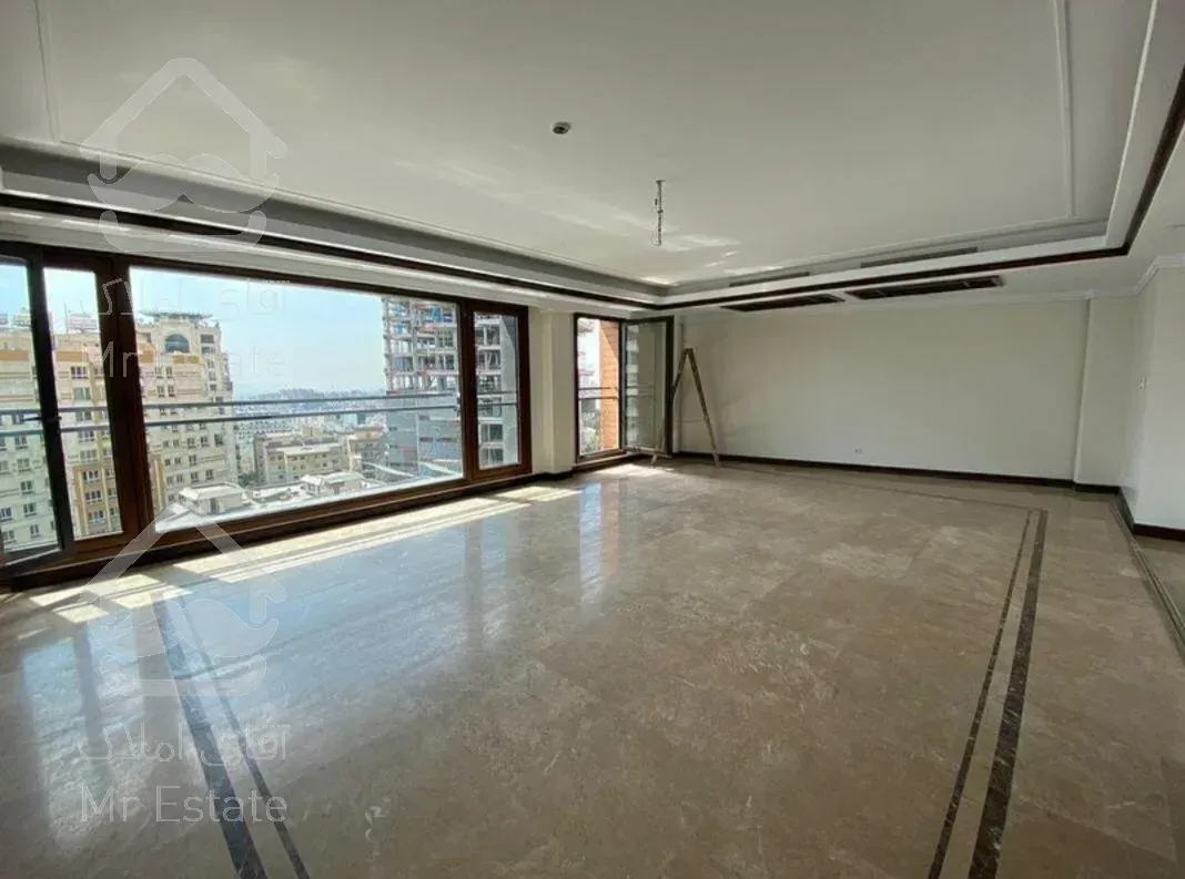 ۳۴۰ متر آجودانیه