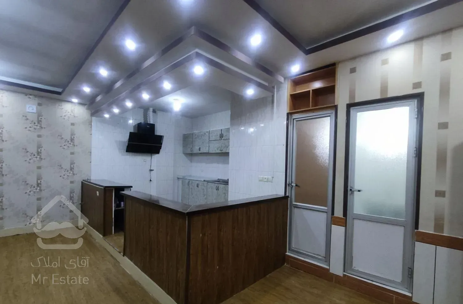 اجاره آپارتمان ۸۵ متری ۲ خوابه طبقه ۲