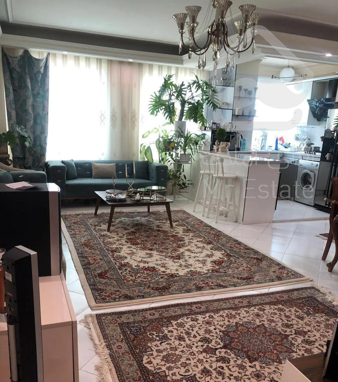 ۷۸متر/دوخواب/سرمایه گذاری/چهارباغ