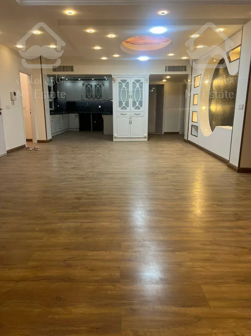 آپارتمان ۱۷۰ متری سعادت آباد صرافها