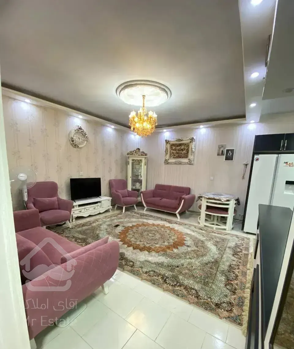 60 متر /۲ خواب/ پارکینگ غیر مزاحم/ارجمندی راد