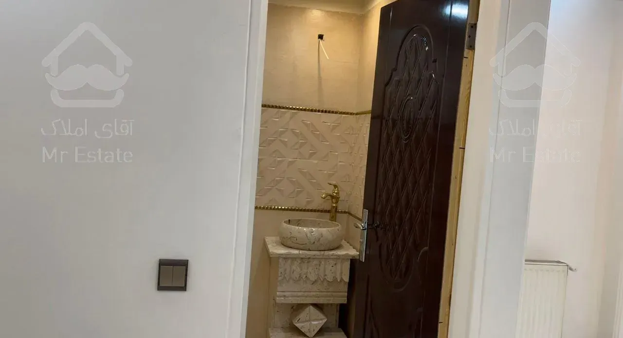 آپارتمان ۱۱۵ متری/۲خوابه/اباذر /فول امکانات