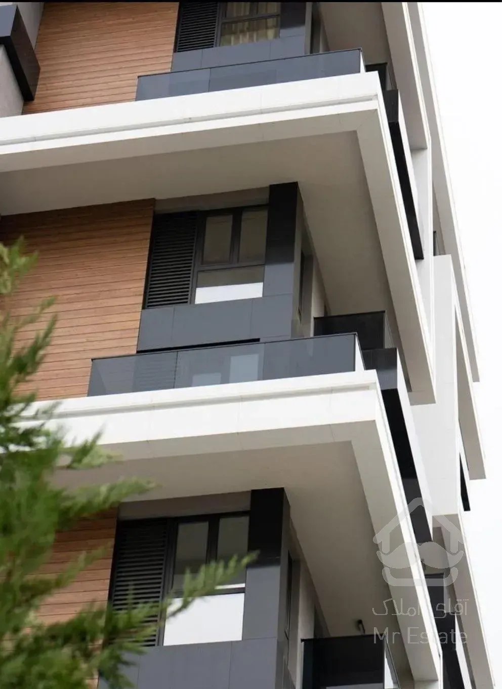 ۲۰۵متر / مدرن مینیمال / ۳خواب / نوساز سندشخص آماده