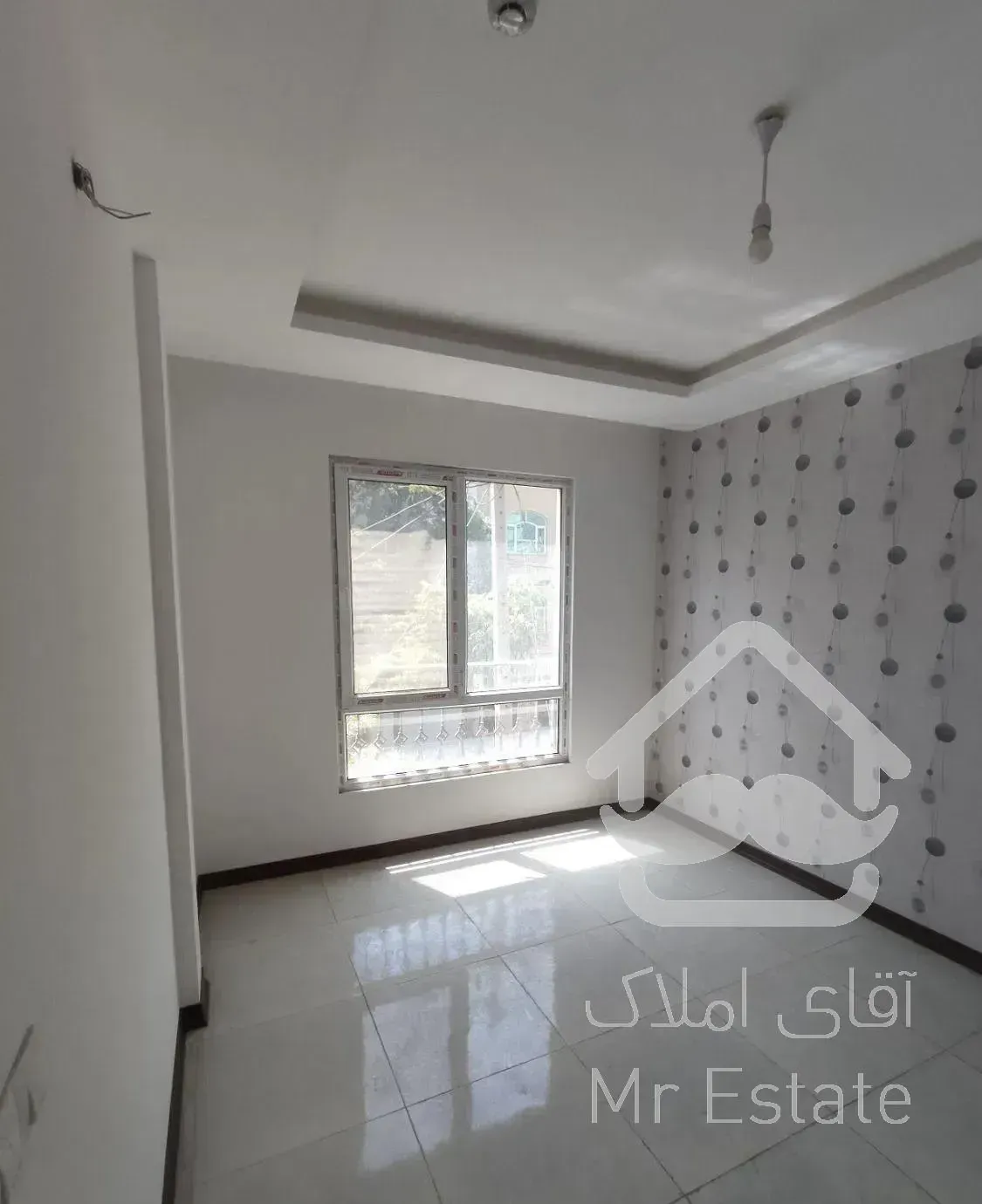 آپارتمان صفر کلید نخورده در حسابی ۴ (حاشیه بهورز)