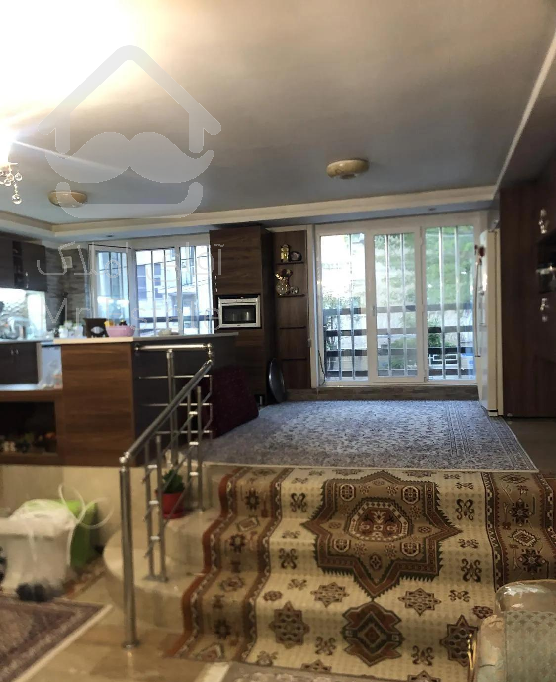 ١٢٣متر/٧سال ساخت/سالن پرده خور