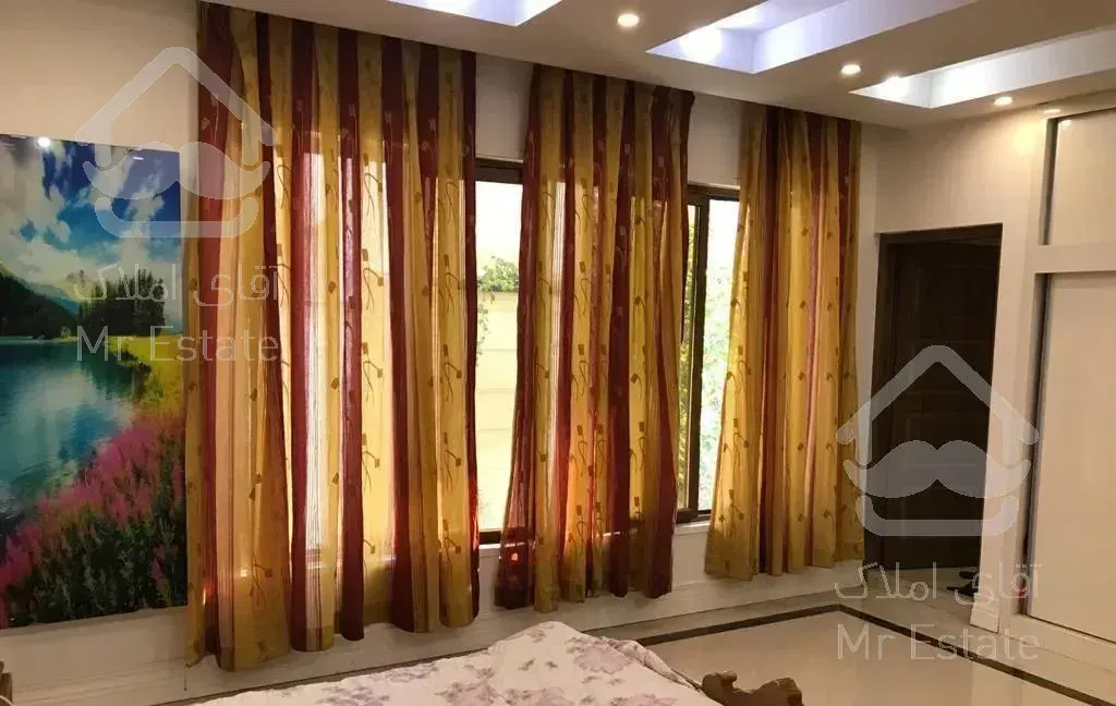 ۱۶۵متر تک واحدی با ۲۸۰متر حیاط اختصاصی