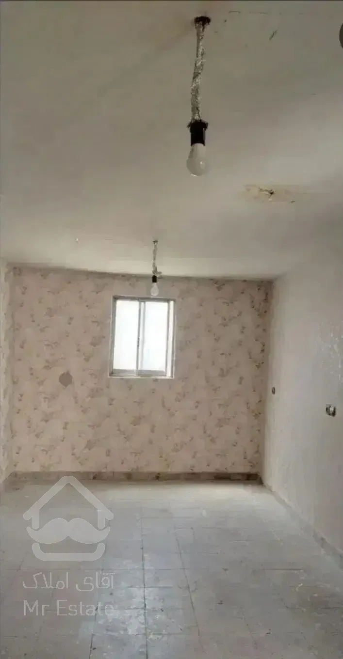 اتاق ۳۰متری بابت انبار یا یه نفر اجاره