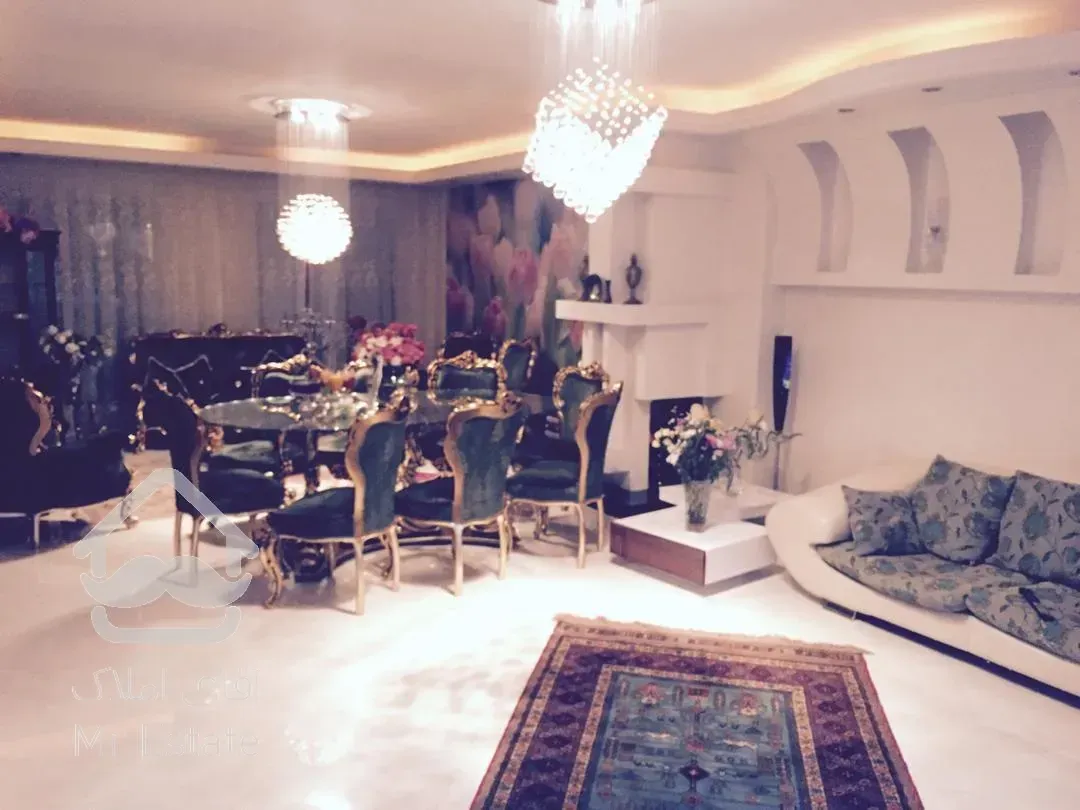 رهن و اجاره ١٣٥ متر واقع در چهارديواري ويو ابدي