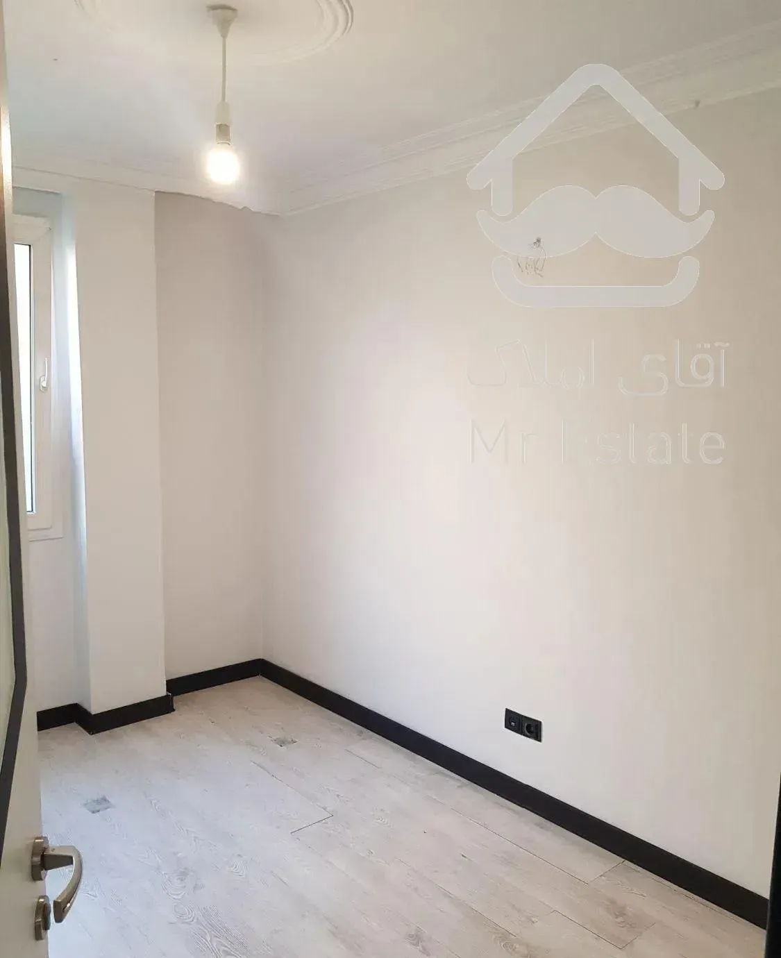 ۱۰۰ متر ۲ خواب میدان محسنی