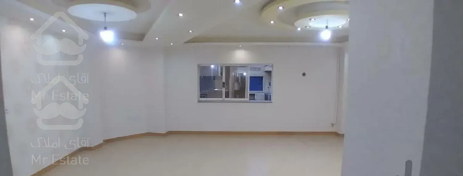 فروش آپارتمان ۹۲ متری داخل شهر