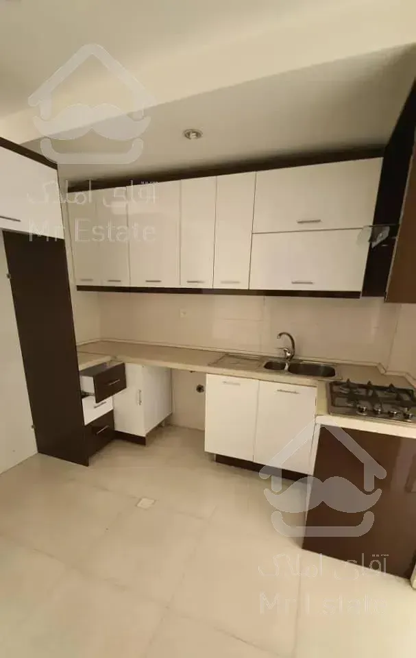 79 متری بیستون 10 فول امکانات