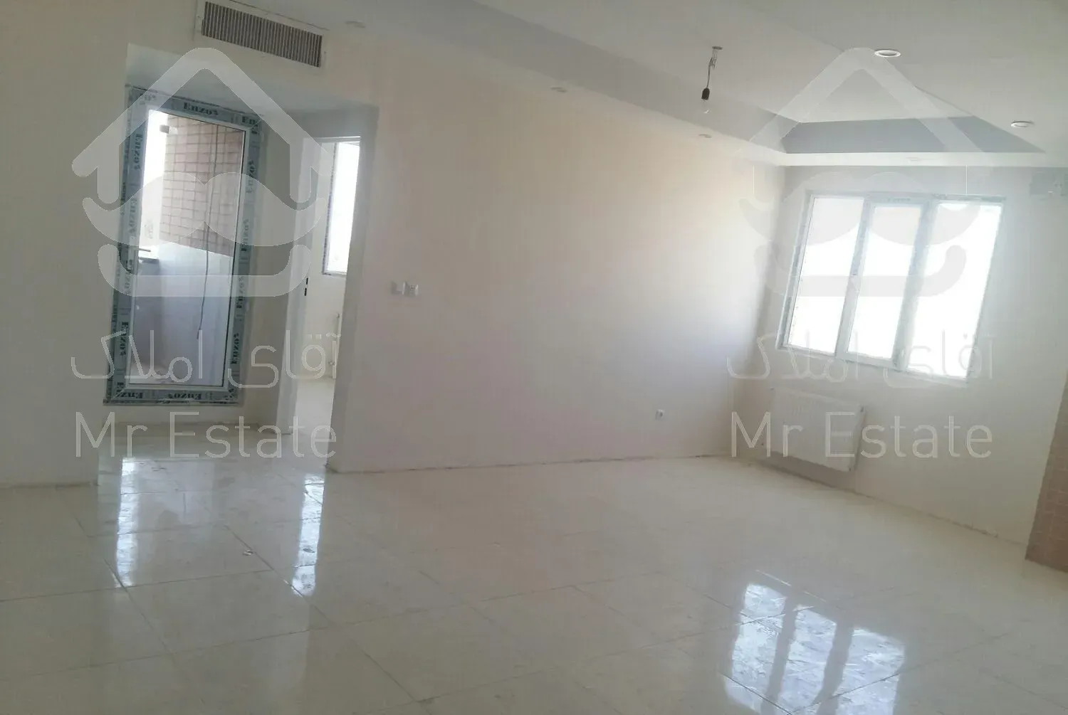 آپارتمان ۹۰متردوخواب ۴   مجتمع  م