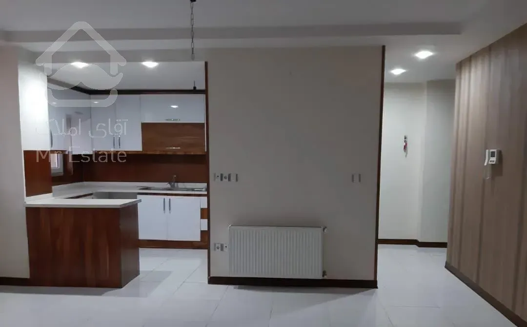 فروش واحد صنایع دفاع /پارکینگ دار /ویو فضای سبز