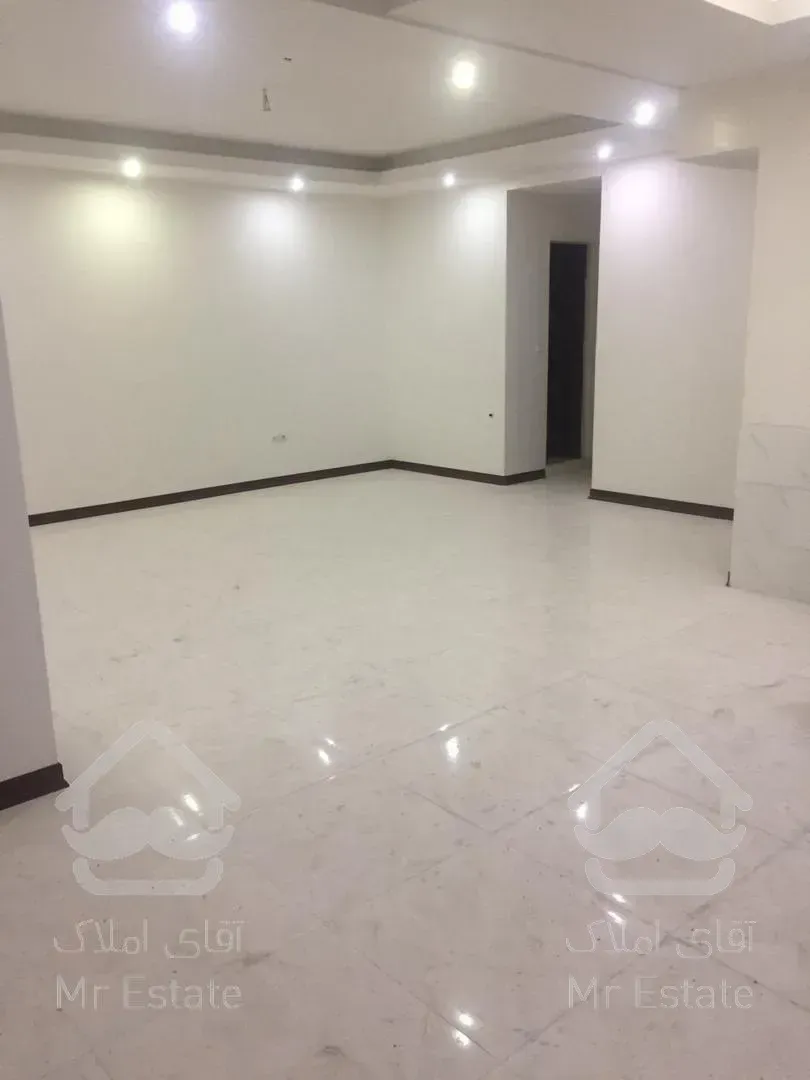 ۶۱متر فول امکانات