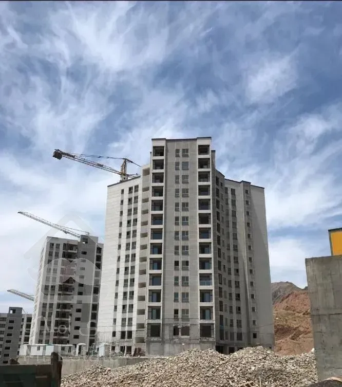 تعداد یا تک/شرق استان تهران/نوساز