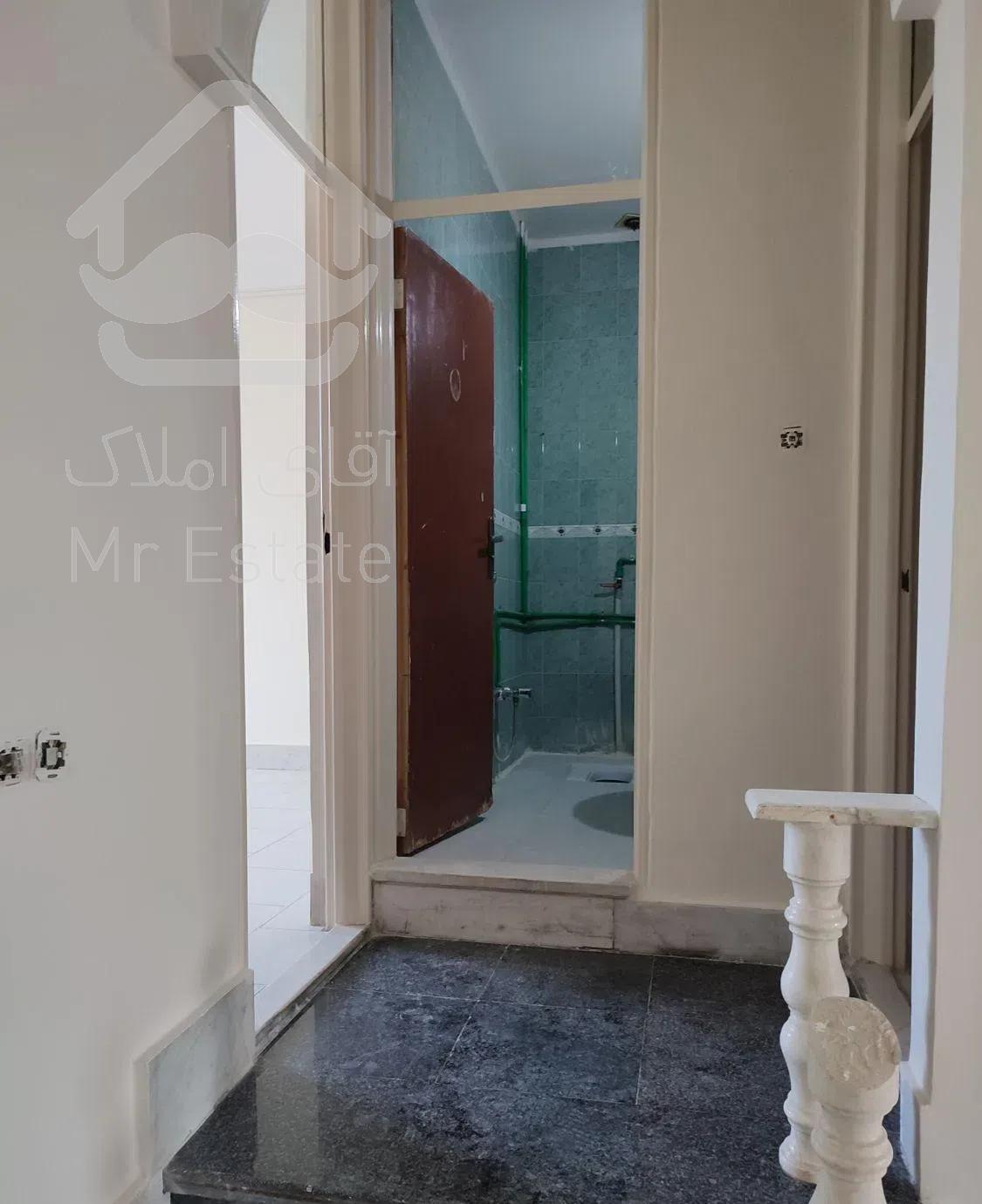 آپارتمان ۲۰۰ متر میدان گلها