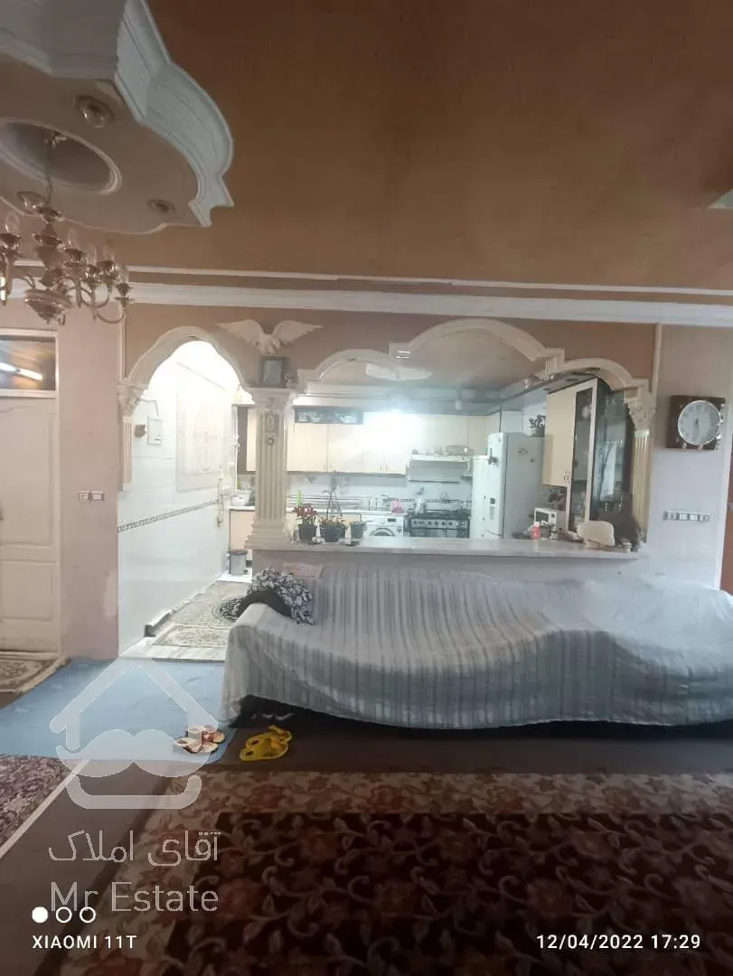 ویلا ۳۰۰ متری