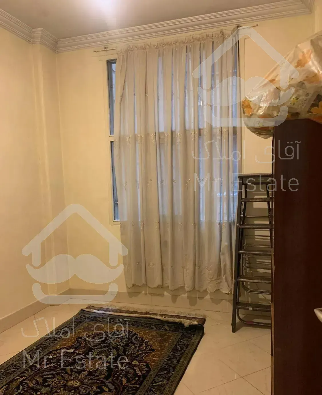 ١٨٥ متر/٣خواب/فول امکانات/شیخ بهائى