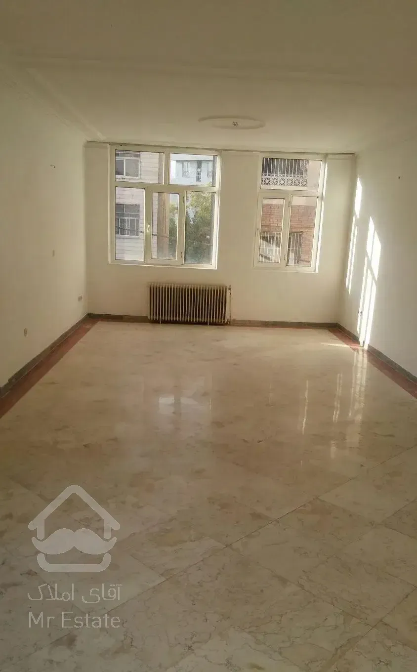 150متری 3 خواب / شهرزیبا فرسادشرقی