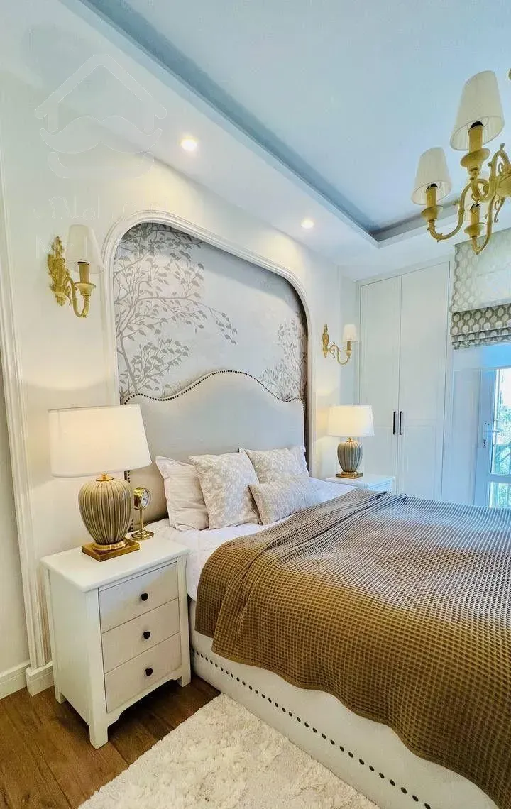 طبقه پنجم فول بازسازی ۱۷۱ متری،دنج و مشجر