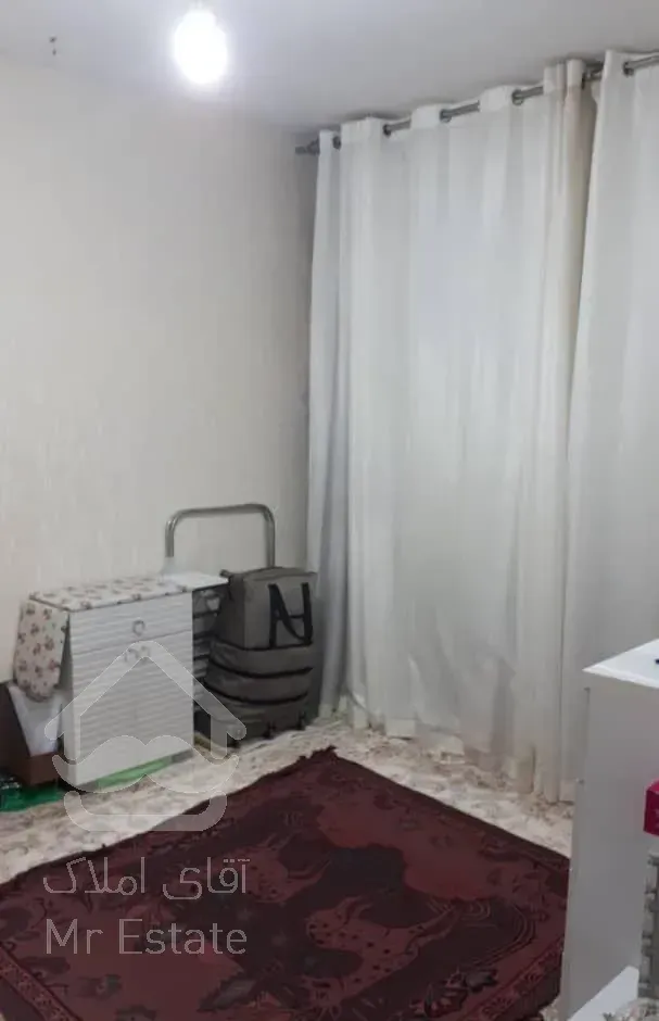 لاله /۵۵ متری/طبقه اول/خیلی شیک