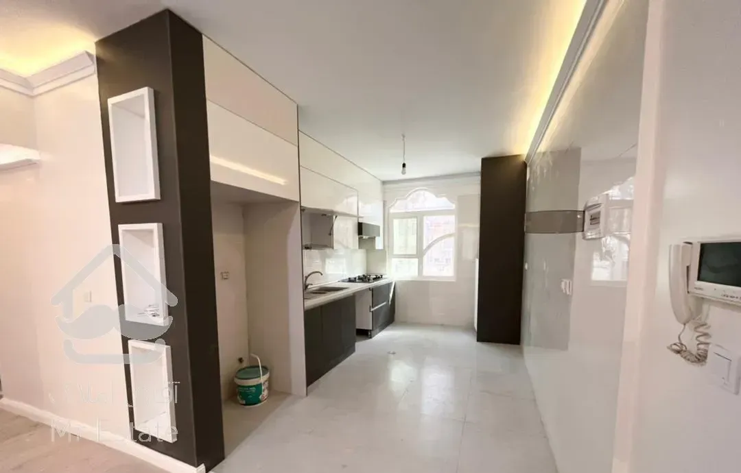 ۱۲۵متر*یخچال،نور ۳ جهت*