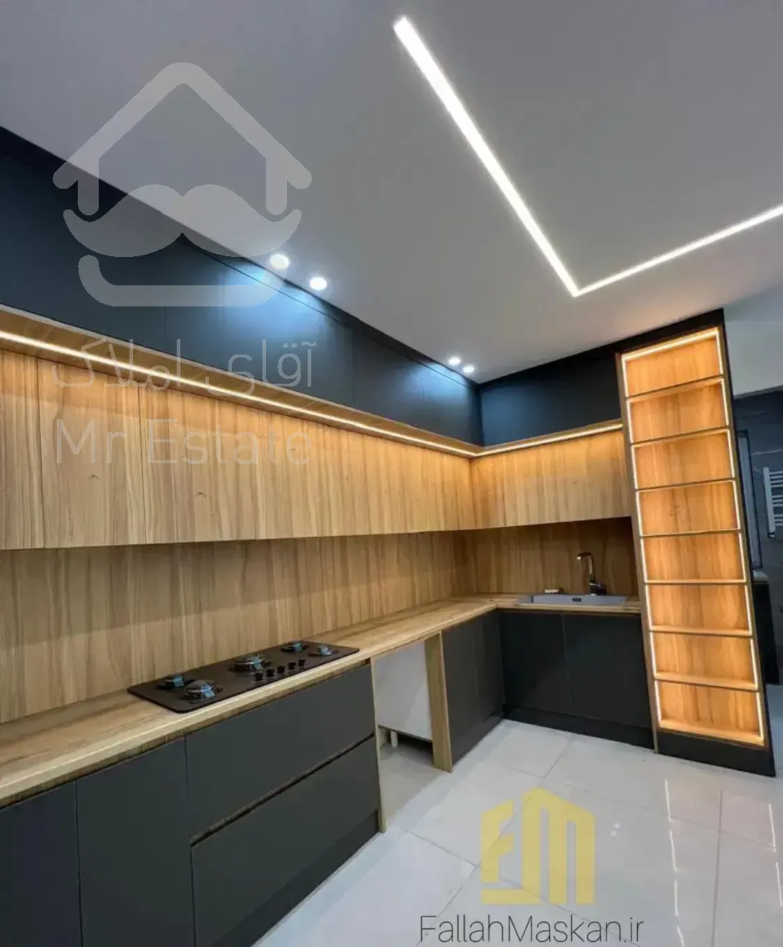 نزدیک استخر لاهیجان/متریال و نقشه بی‌نقص/سندتک‌برگ