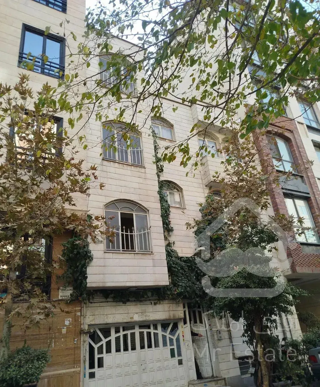 آپارتمان نزدیک مترو 60متری