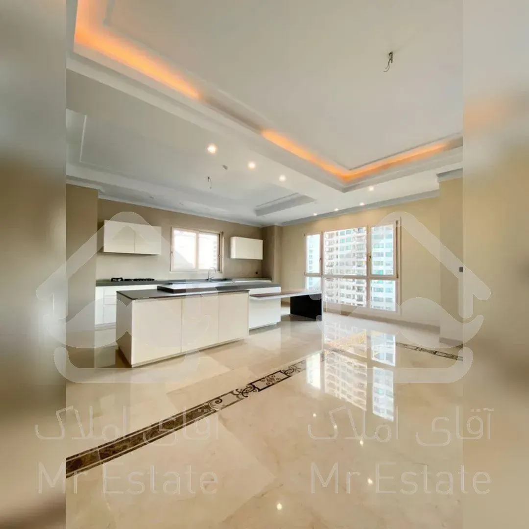 برج باغ برند در آجودانیه ۳۰۰متر ۳خواب مستر