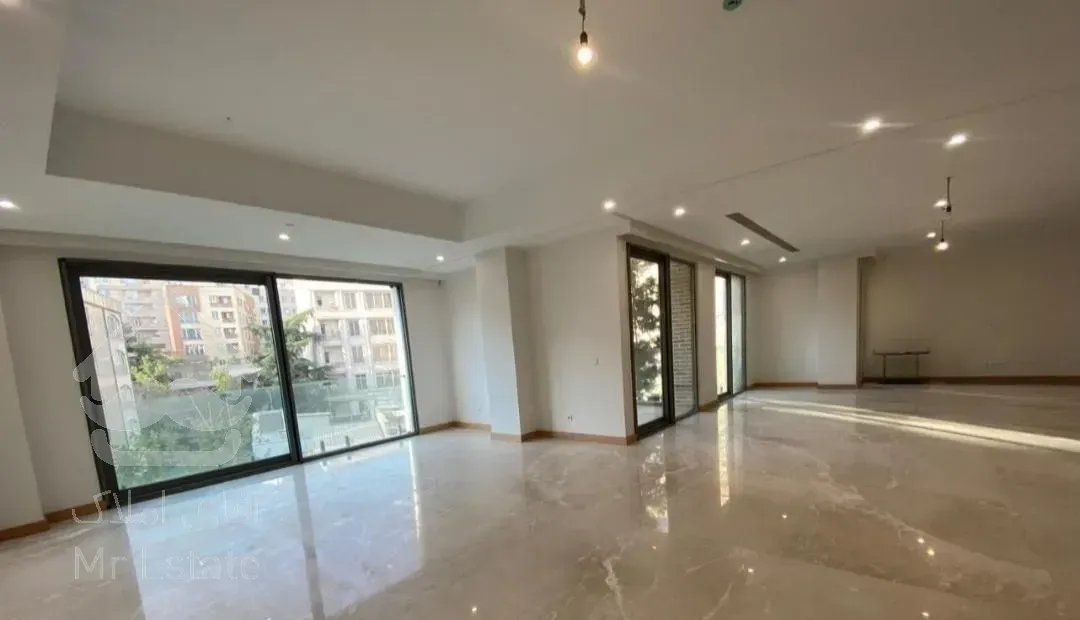 واحد 215متری در پروژه فاخر ازگل/گلزار/کلید نخورده