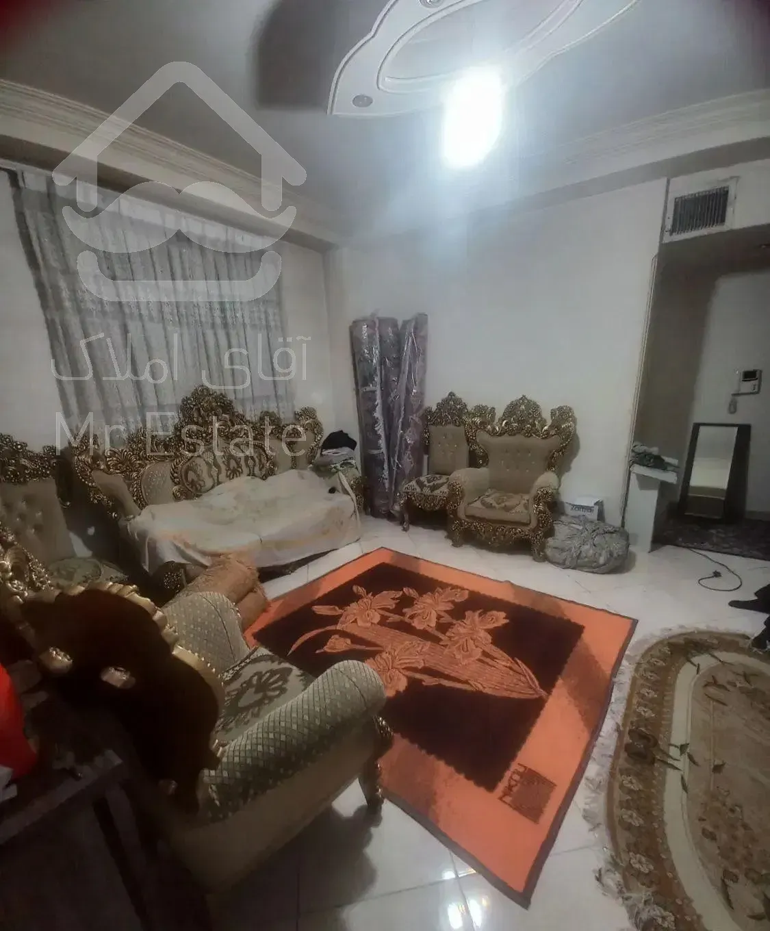 آپارتمان۵۵مترآسانسورپارکینگ روبروی مترو هلال احمر