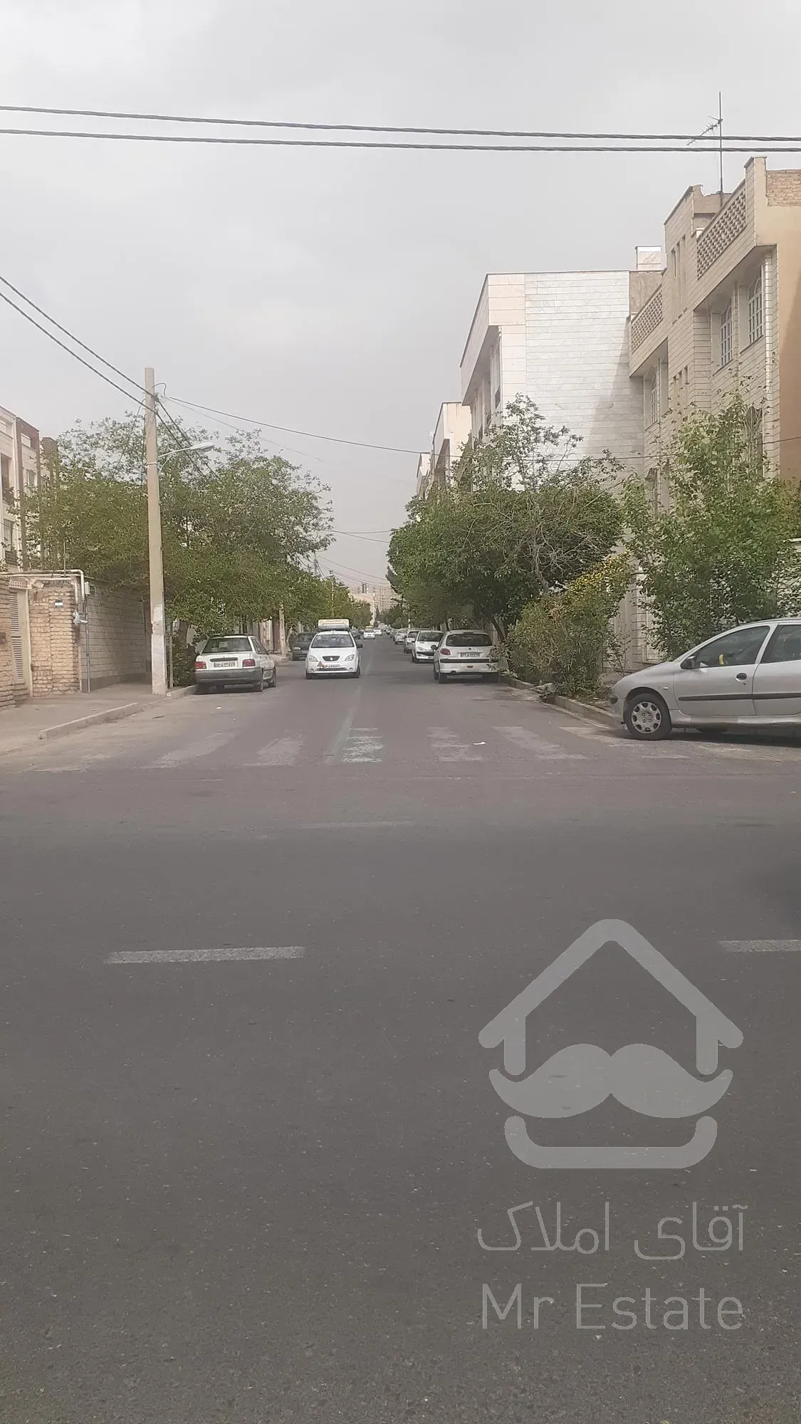 فروش فوری کلنگی۴۷۵متر شهرک راه اهن