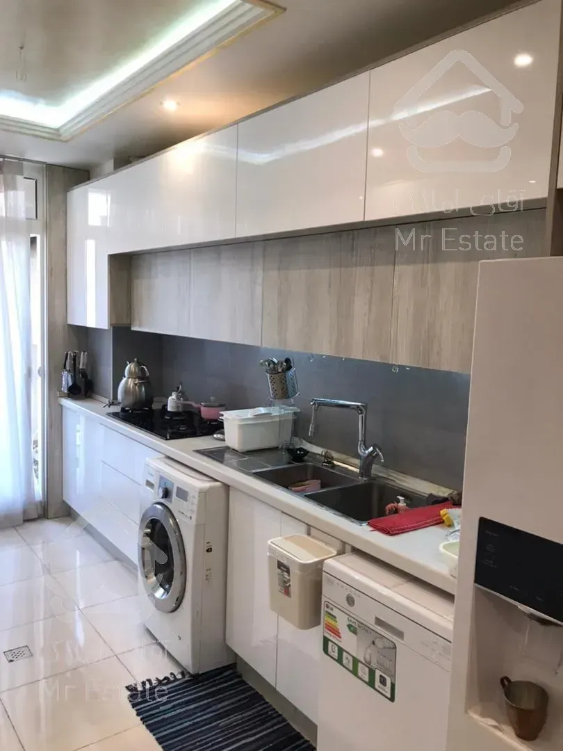 90 متر / دو خواب / شمال مرزداران / خوش نقشه