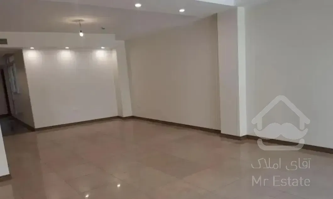 ۱۱۶ متر دو خوابه ۲ پارکینگ خواب مستر