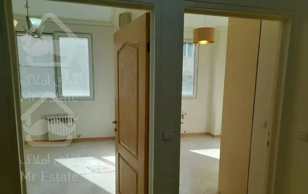 آپارتمان ۸۹متر.مسکونی.خ حسینی.سنایی